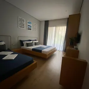 H&m Hotel Vlorë